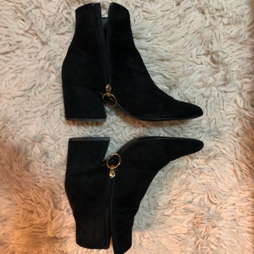 Topshop Black bootie with gold zip